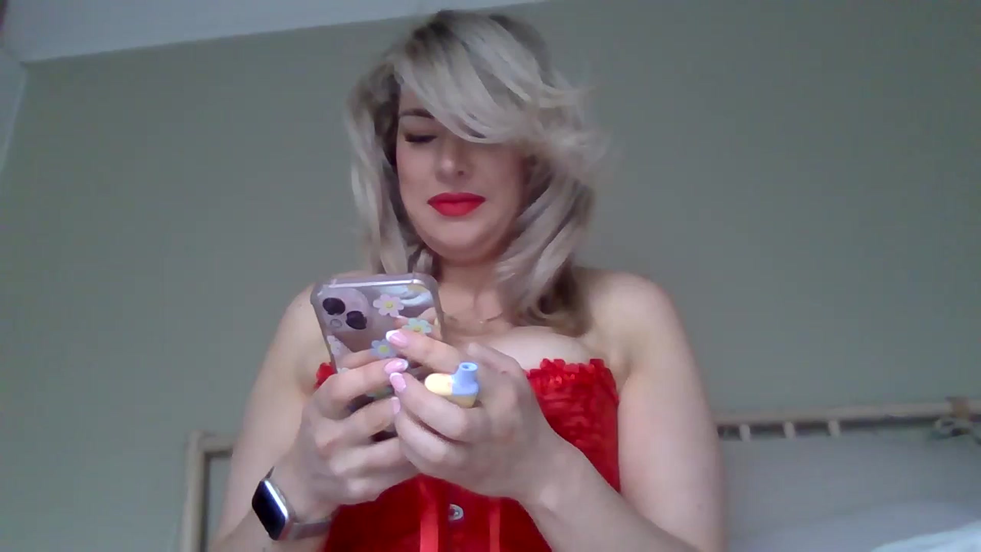 Gallery image thumbnail from Roxy_Reveals's myfreecams stream on, 05/08/2025, 13:26 image 1 of 20