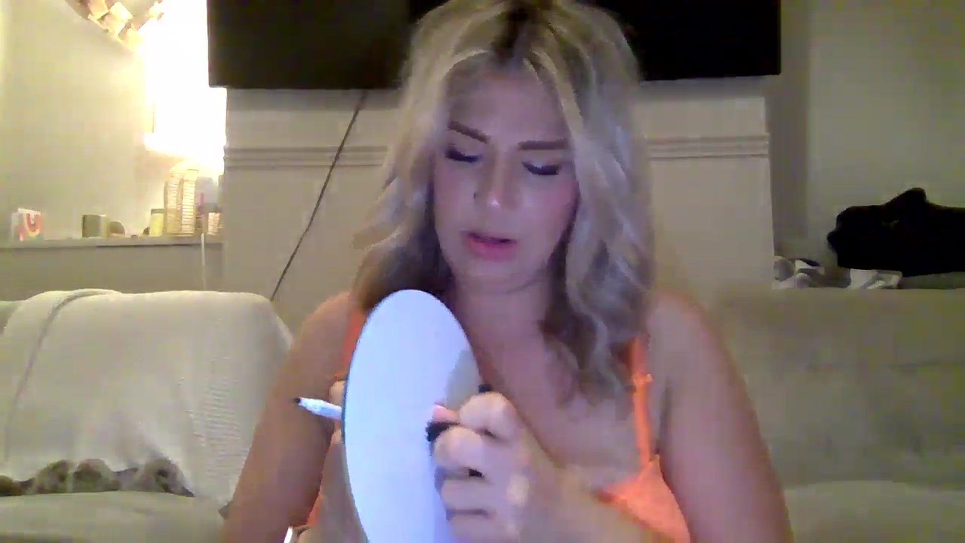 Gallery image thumbnail from Roxy_Reveals's myfreecams stream on, 05/13/2025, 20:40 image 13 of 20