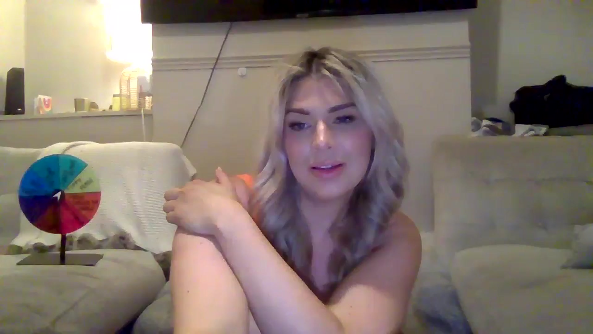 Gallery image thumbnail from Roxy_Reveals's myfreecams stream on, 05/13/2025, 21:36 image 11 of 20