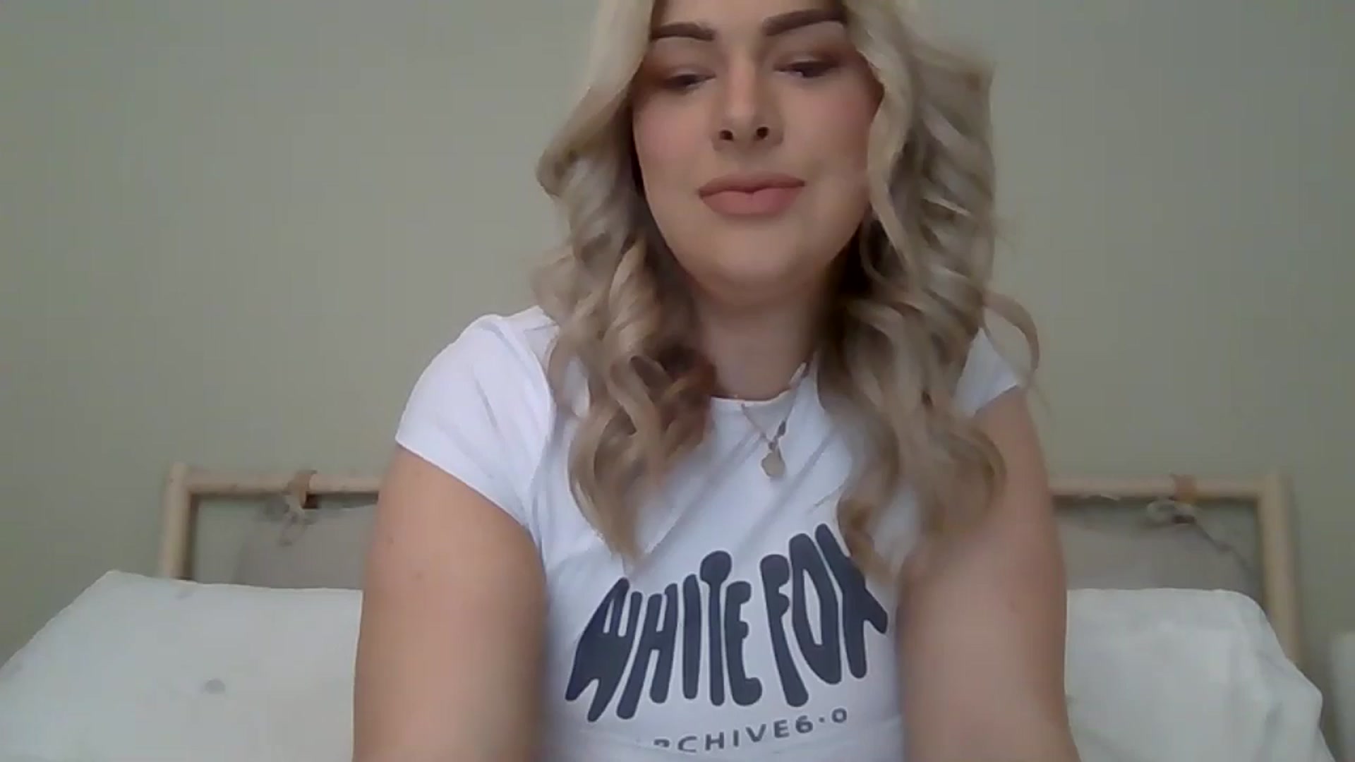 Gallery image thumbnail from Roxy_Reveals's myfreecams stream on, 06/05/2025, 10:12 image 1 of 20