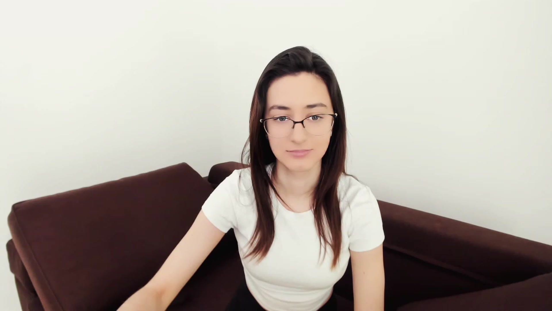 Gallery image thumbnail from RoyalKitten's myfreecams stream on, 04/30/2023, 10:27 image 20 of 20
