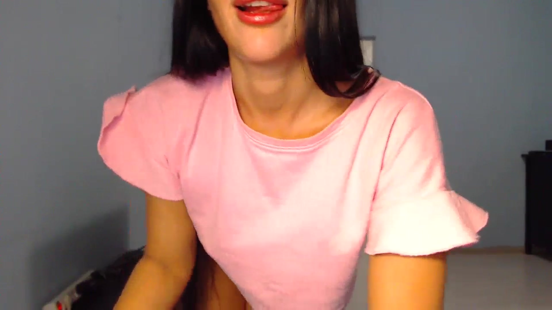 Gallery image thumbnail from Rozyblak's myfreecams stream on, 01/29/2024, 13:34 image 12 of 20