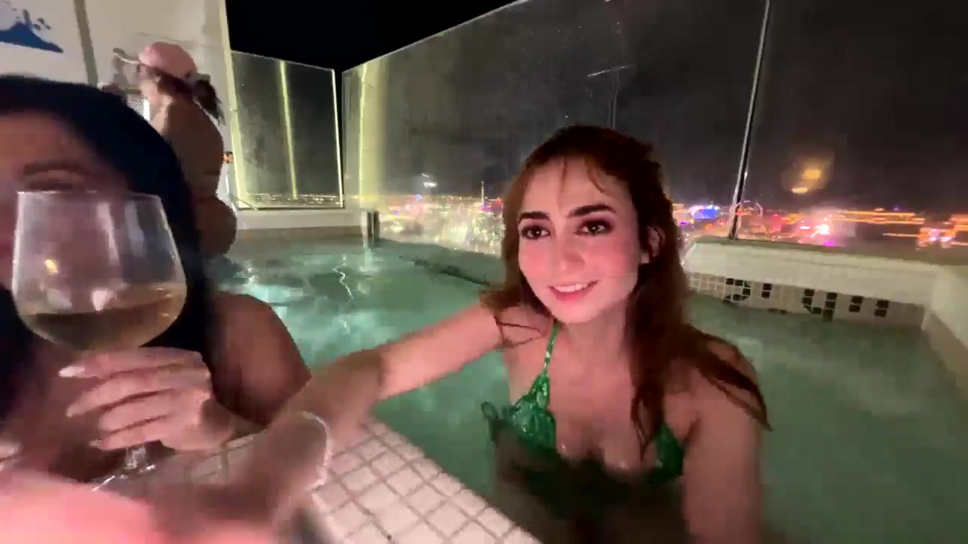 Gallery image thumbnail from RpgMona's myfreecams stream on, 01/27/2026, 07:03 image 3 of 20