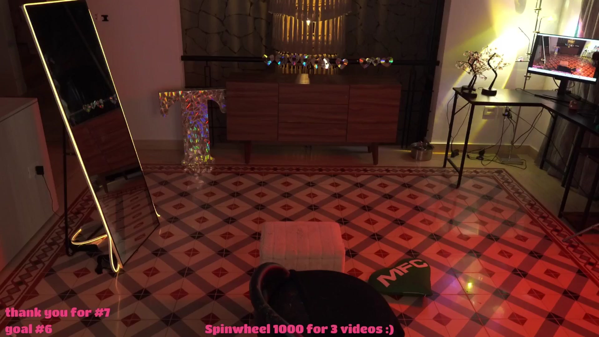 Gallery image thumbnail from RpgMona's myfreecams stream on, 03/19/2026, 06:02 image 17 of 20