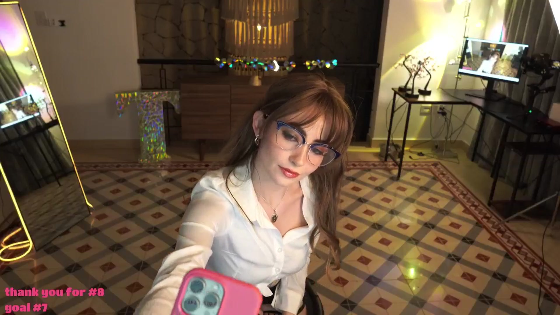 Gallery image thumbnail from RpgMona's myfreecams stream on, 03/19/2026, 06:02 image 6 of 20