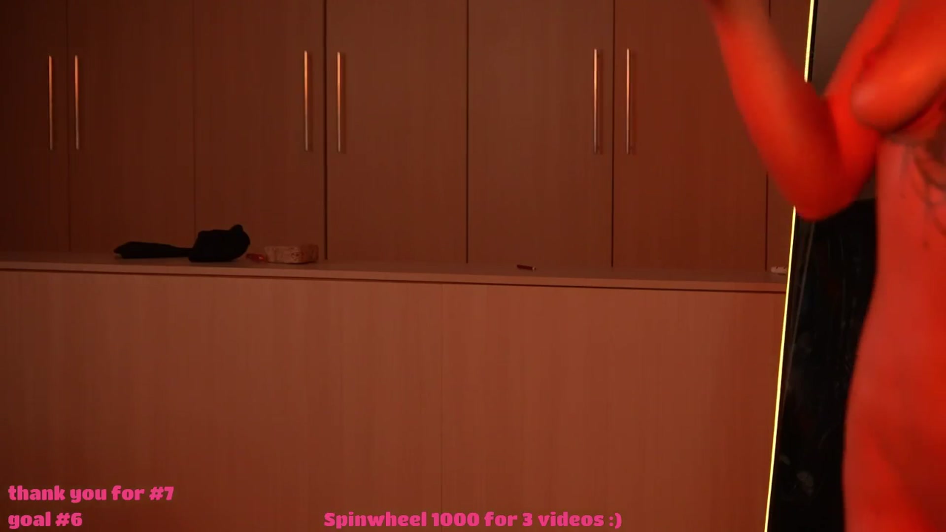 Gallery image thumbnail from RpgMona's myfreecams stream on, 03/19/2026, 07:33 image 14 of 20