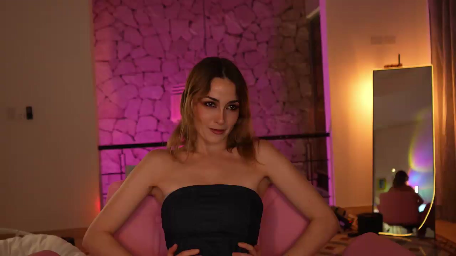 Gallery image thumbnail from RpgMona's myfreecams stream on, 07/09/2026, 04:11 image 3 of 20