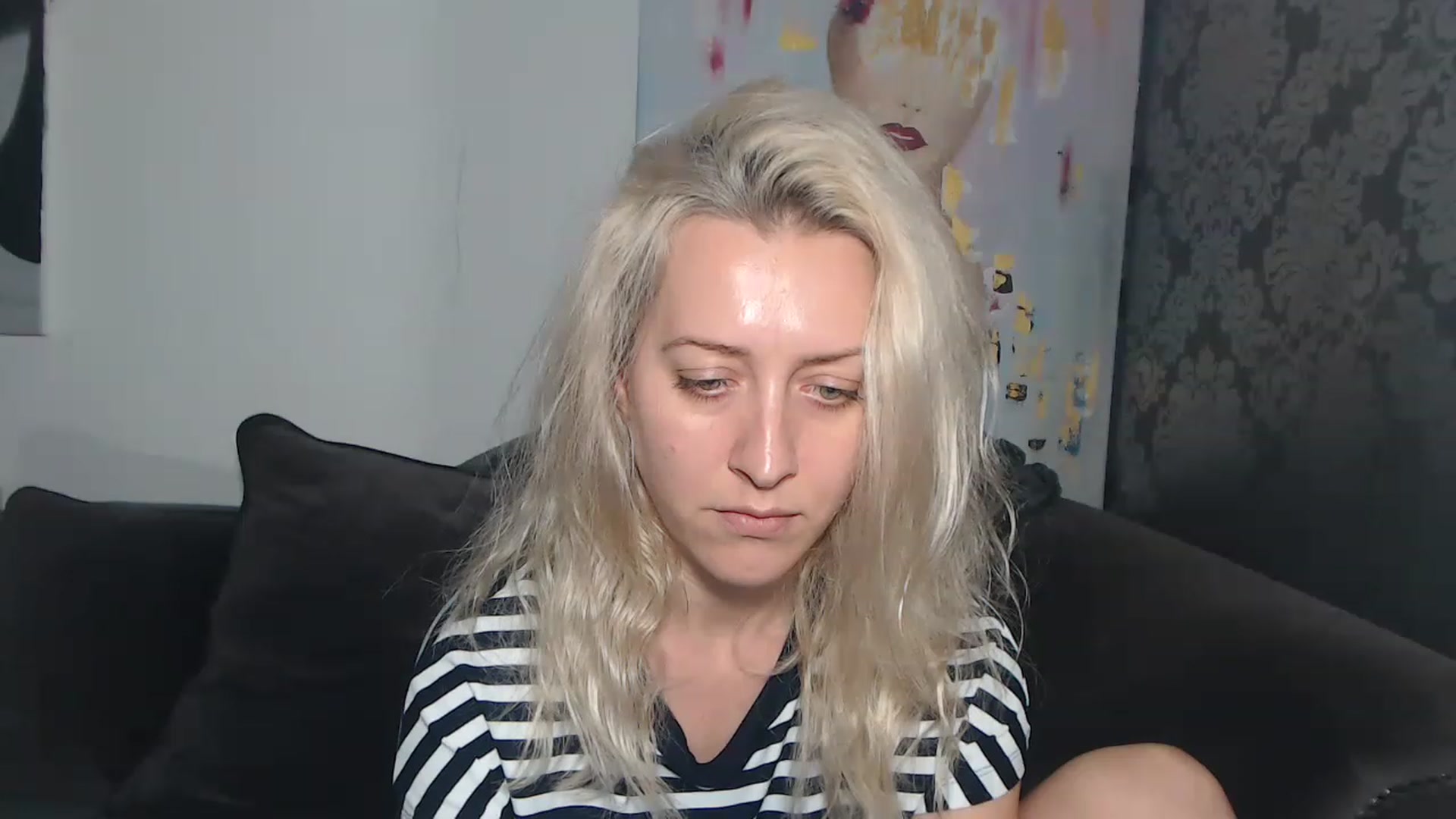 Gallery image thumbnail from RrrBecca's myfreecams stream on, 12/15/2022, 15:54 image 3 of 20