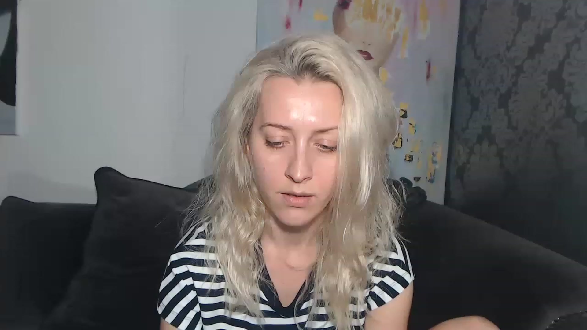 Gallery image thumbnail from RrrBecca's myfreecams stream on, 12/15/2022, 15:54 image 4 of 20