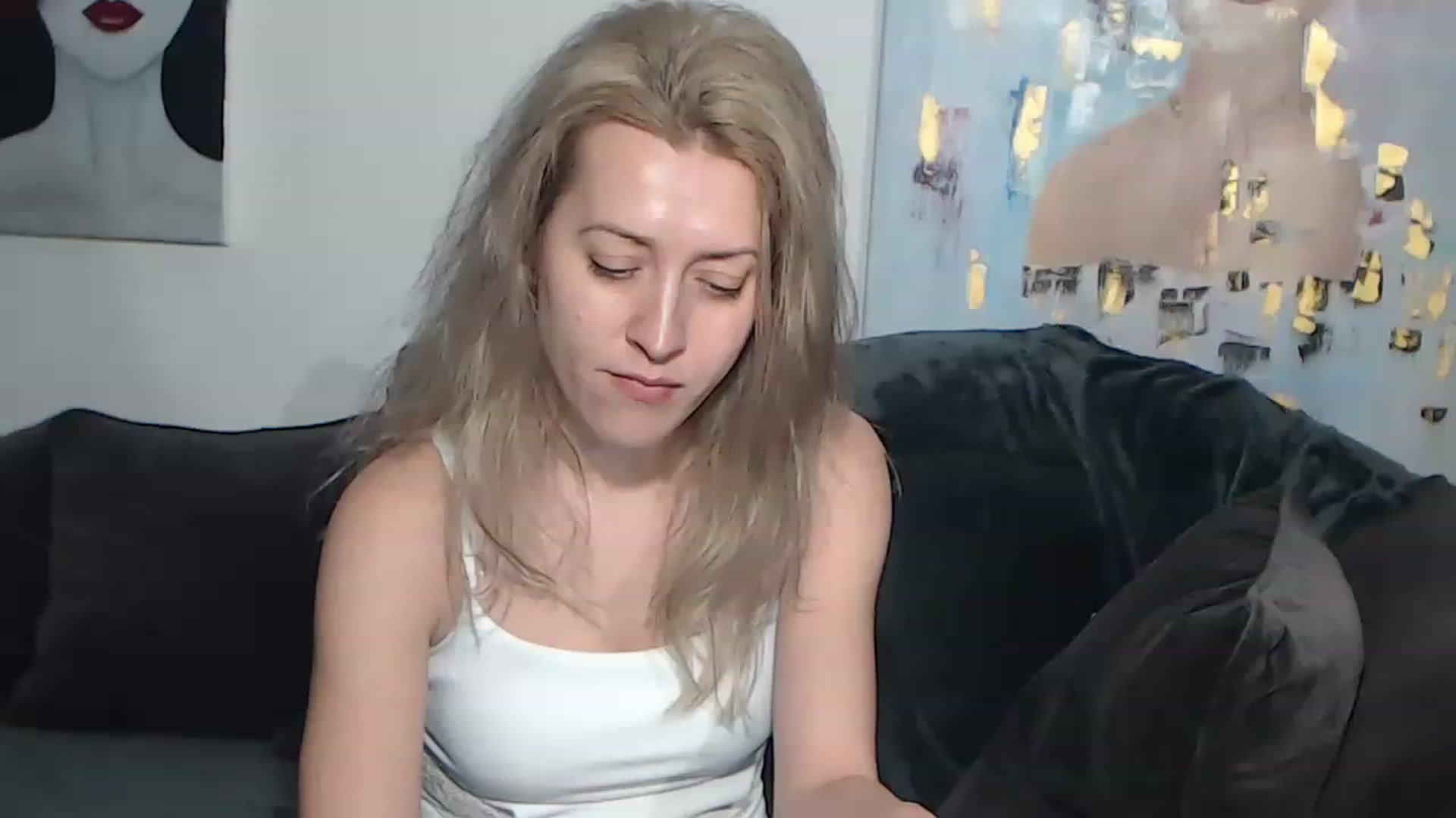 Gallery image thumbnail from RrrBecca's myfreecams stream on, 02/07/2023, 14:11 image 10 of 20