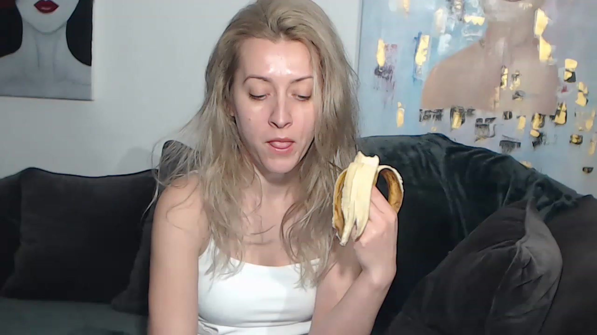 Gallery image thumbnail from RrrBecca's myfreecams stream on, 02/07/2023, 14:11 image 14 of 20