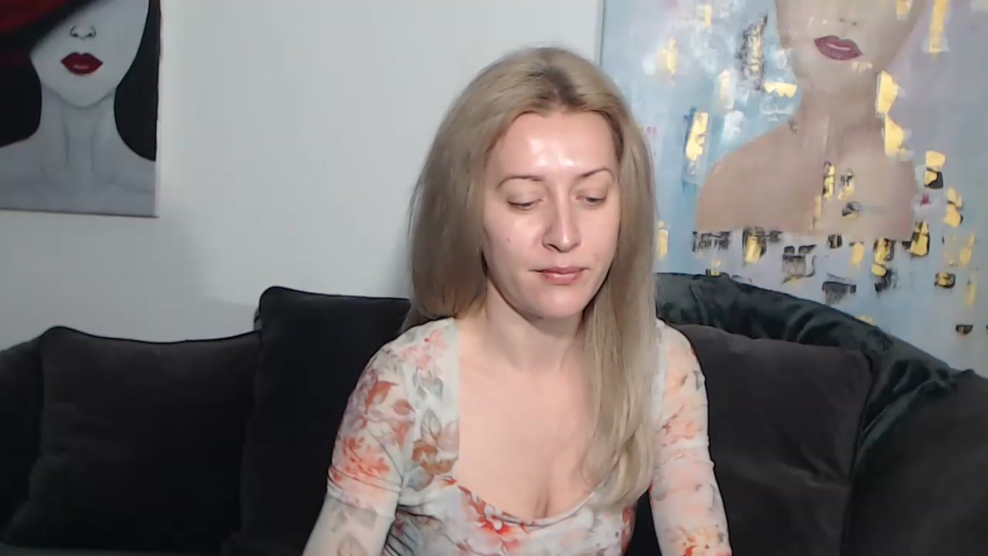 Gallery image thumbnail from RrrBecca's myfreecams stream on, 02/09/2023, 13:42 image 6 of 20