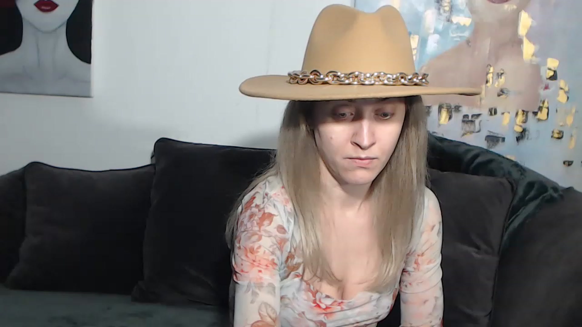 Gallery image thumbnail from RrrBecca's myfreecams stream on, 02/09/2023, 14:36 image 7 of 20