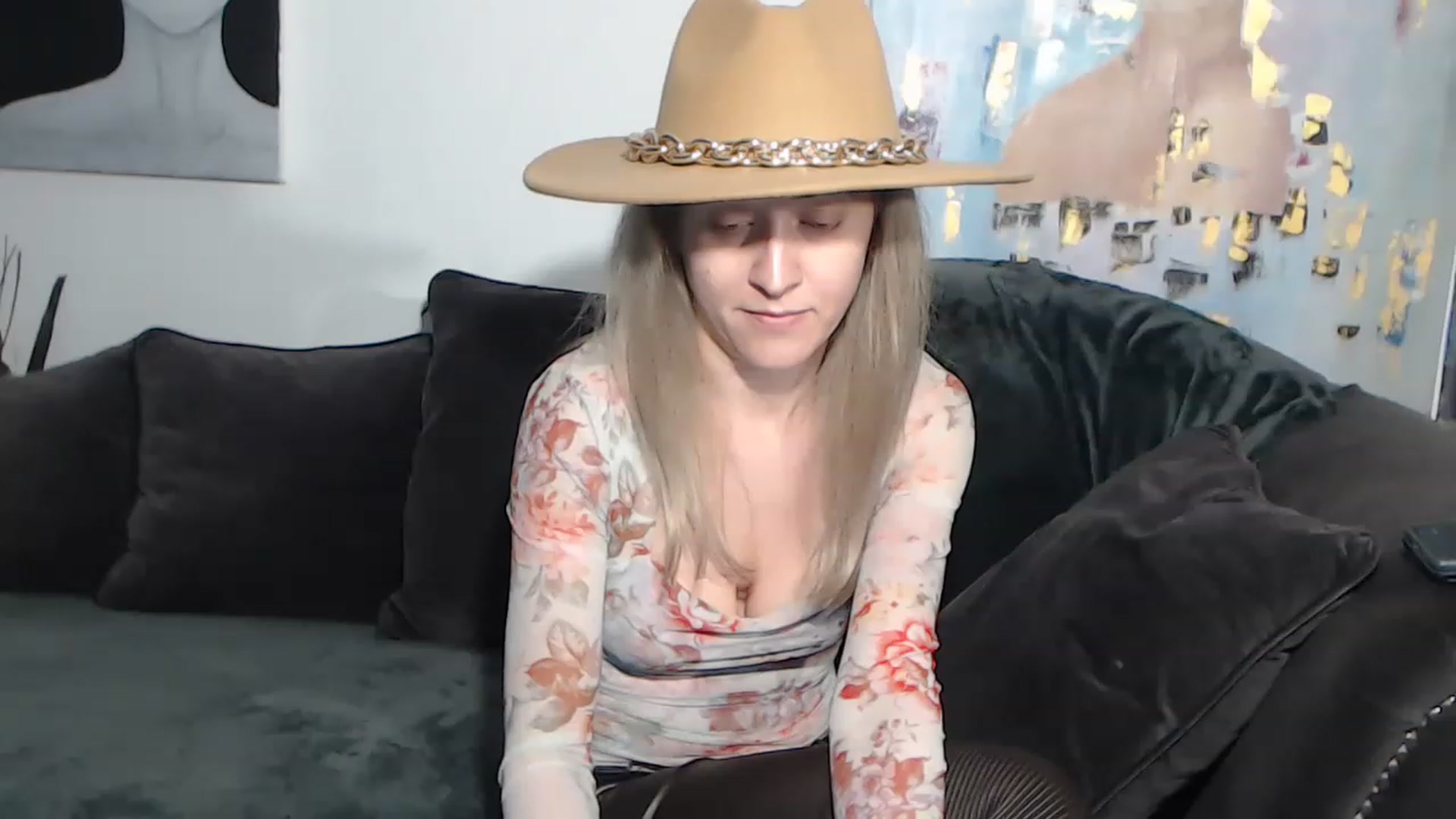 Gallery image thumbnail from RrrBecca's myfreecams stream on, 02/09/2023, 16:04 image 18 of 20