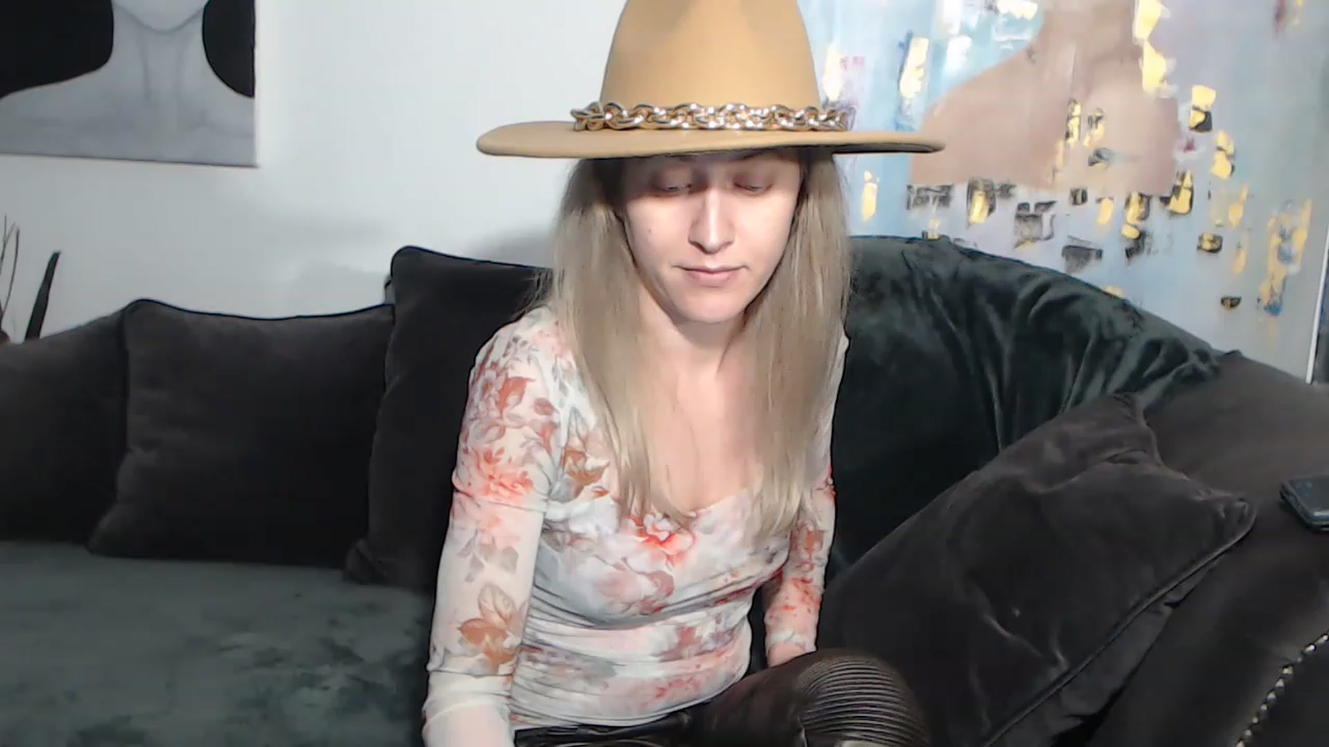 Gallery image thumbnail from RrrBecca's myfreecams stream on, 02/09/2023, 16:04 image 20 of 20