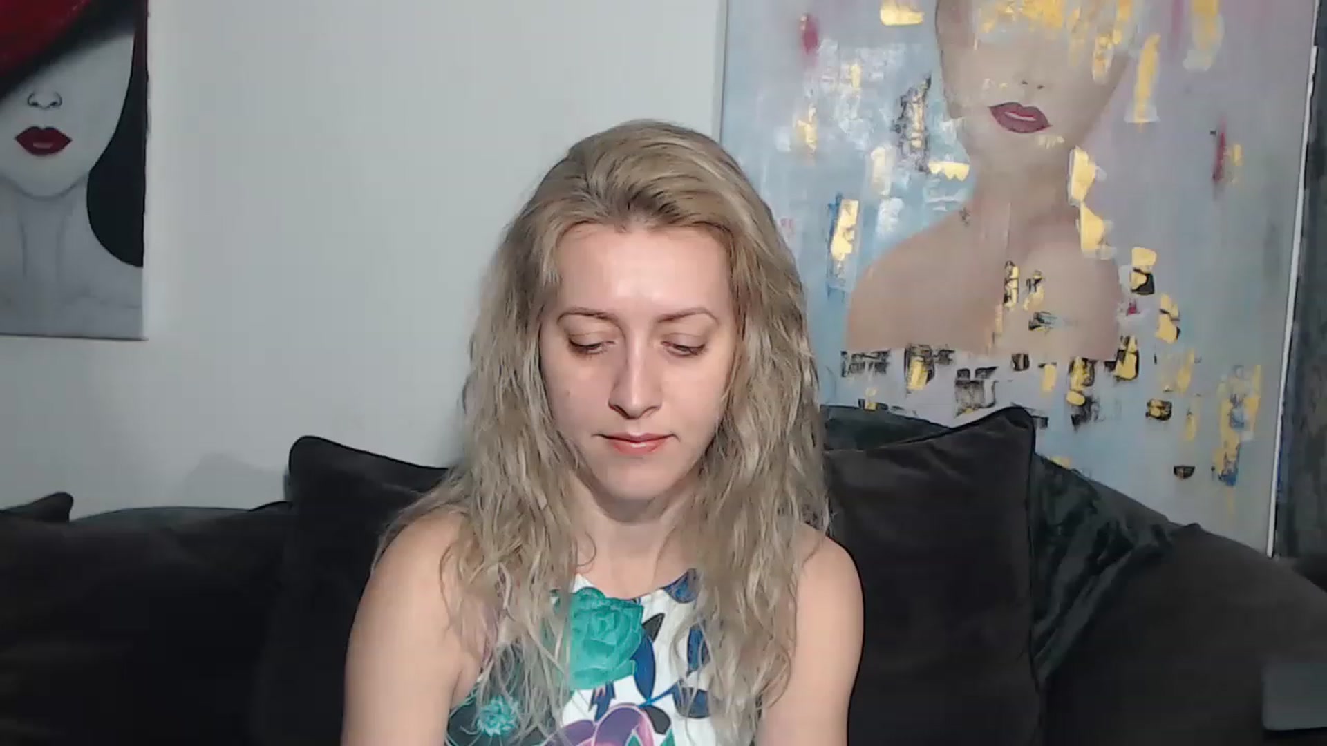Gallery image thumbnail from RrrBecca's myfreecams stream on, 02/17/2023, 13:03 image 1 of 20
