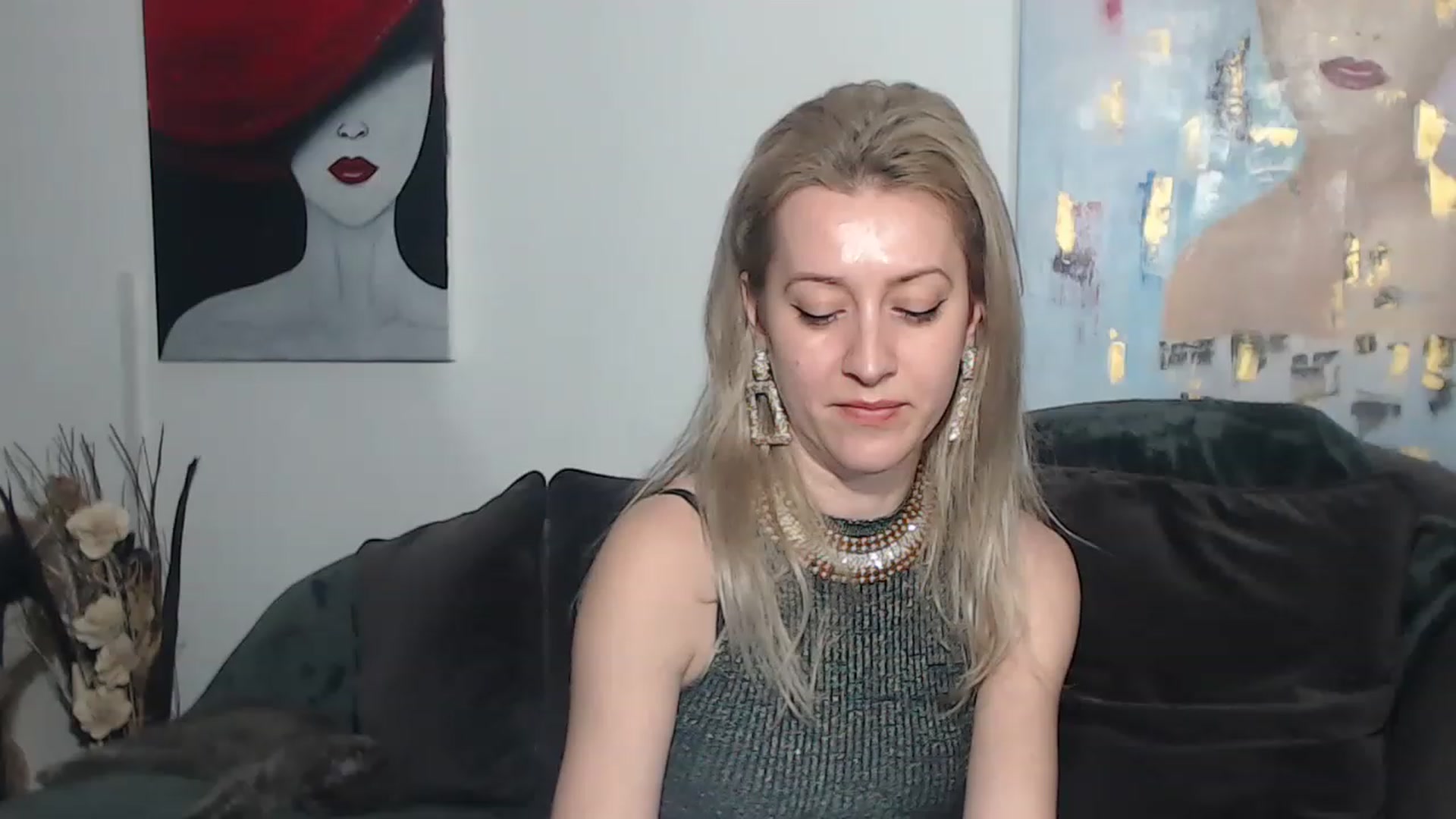Gallery image thumbnail from RrrBecca's myfreecams stream on, 02/23/2023, 14:40 image 4 of 20
