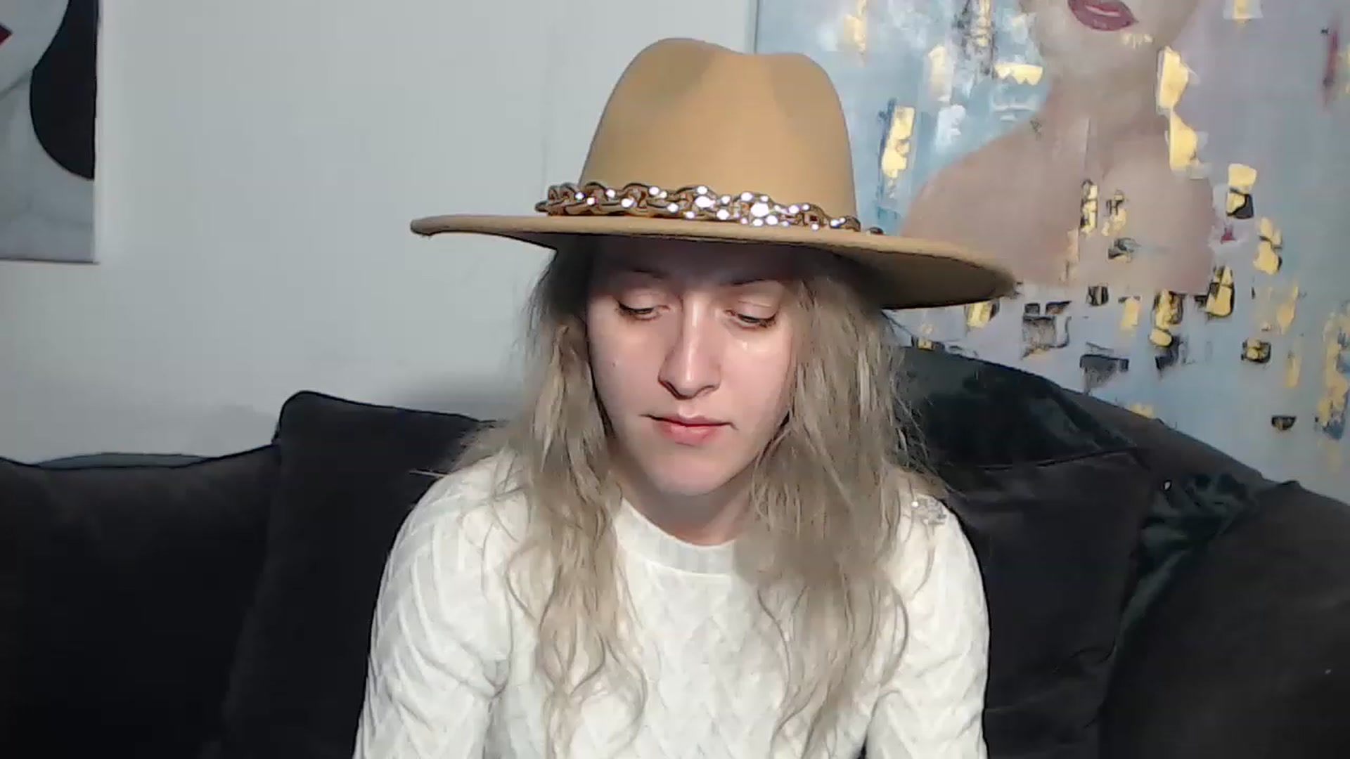 Gallery image thumbnail from RrrBecca's myfreecams stream on, 02/27/2023, 15:31 image 13 of 20