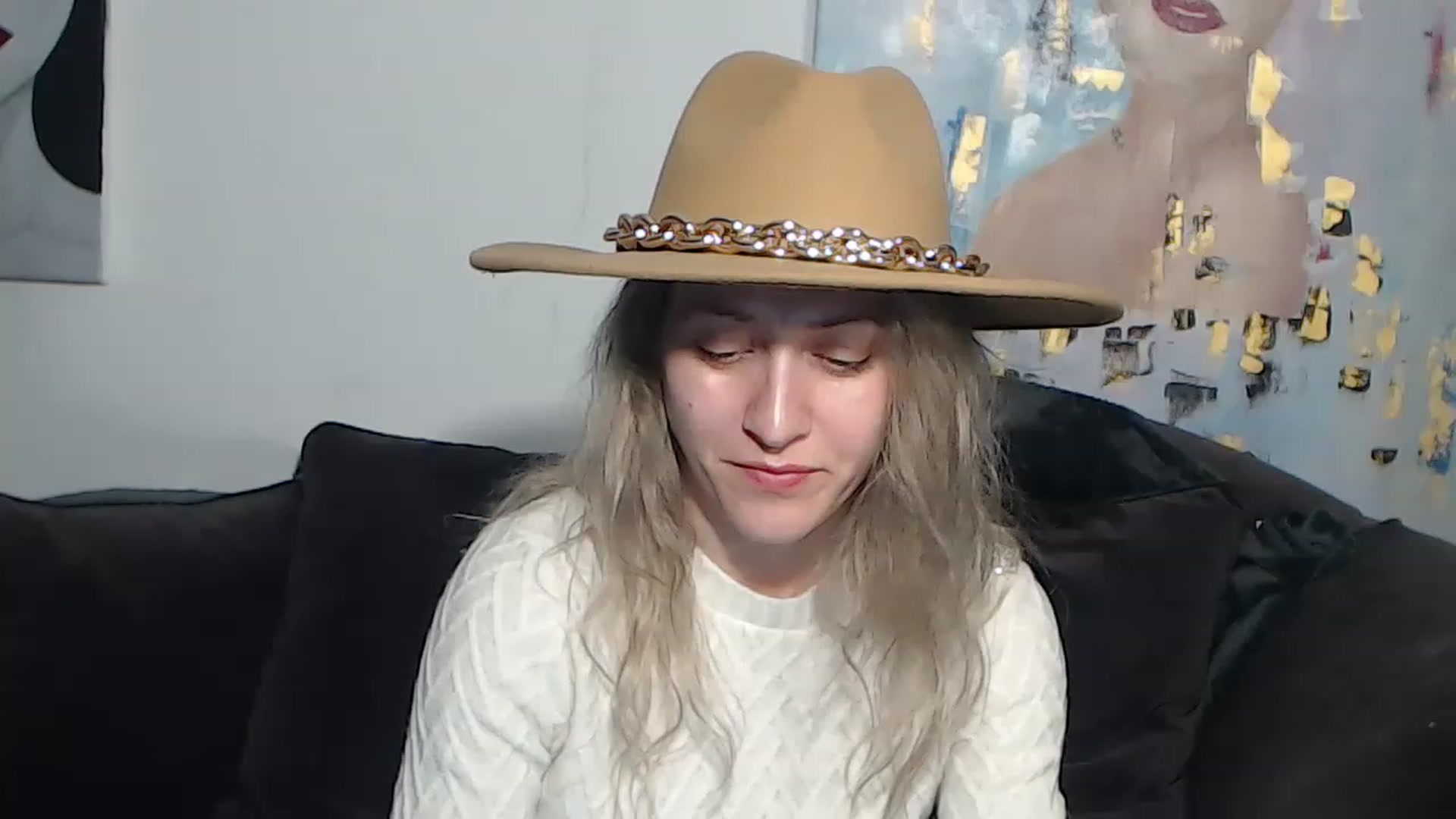 Gallery image thumbnail from RrrBecca's myfreecams stream on, 02/27/2023, 15:31 image 14 of 20