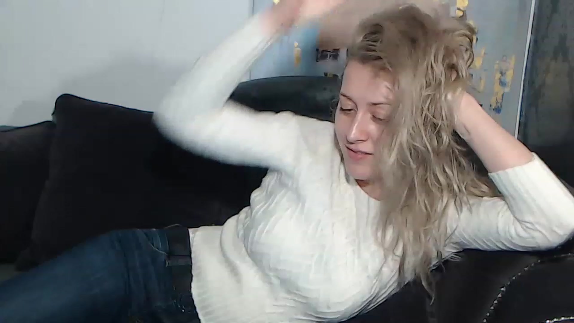 Gallery image thumbnail from RrrBecca's myfreecams stream on, 02/27/2023, 16:11 image 17 of 20