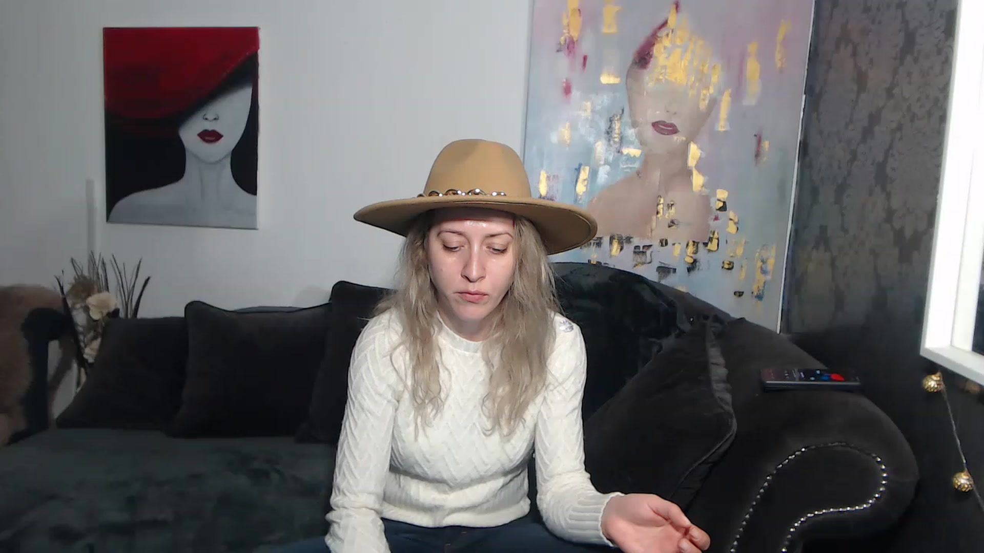 Gallery image thumbnail from RrrBecca's myfreecams stream on, 02/27/2023, 16:11 image 2 of 20