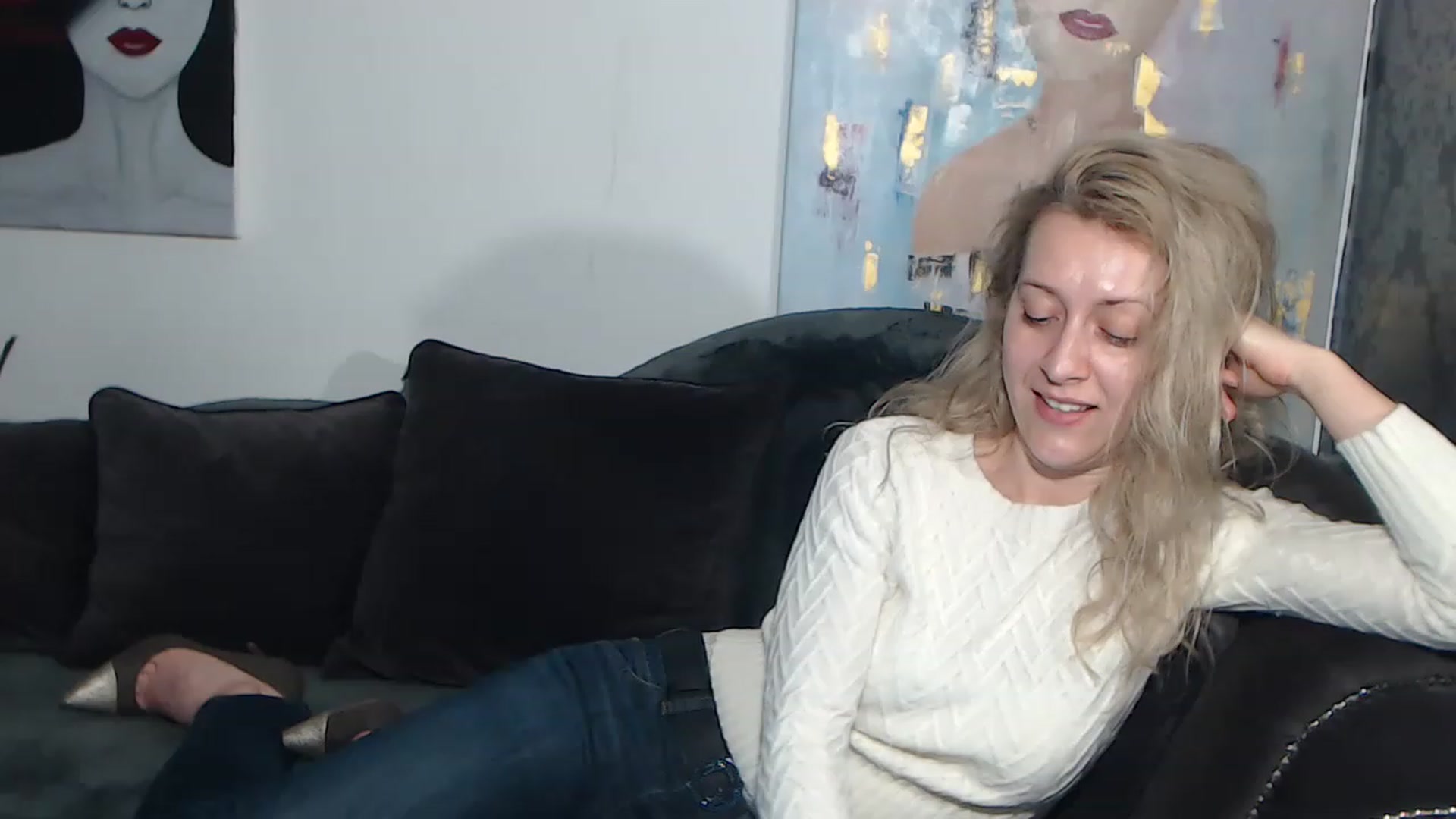 Gallery image thumbnail from RrrBecca's myfreecams stream on, 02/27/2023, 16:50 image 14 of 20
