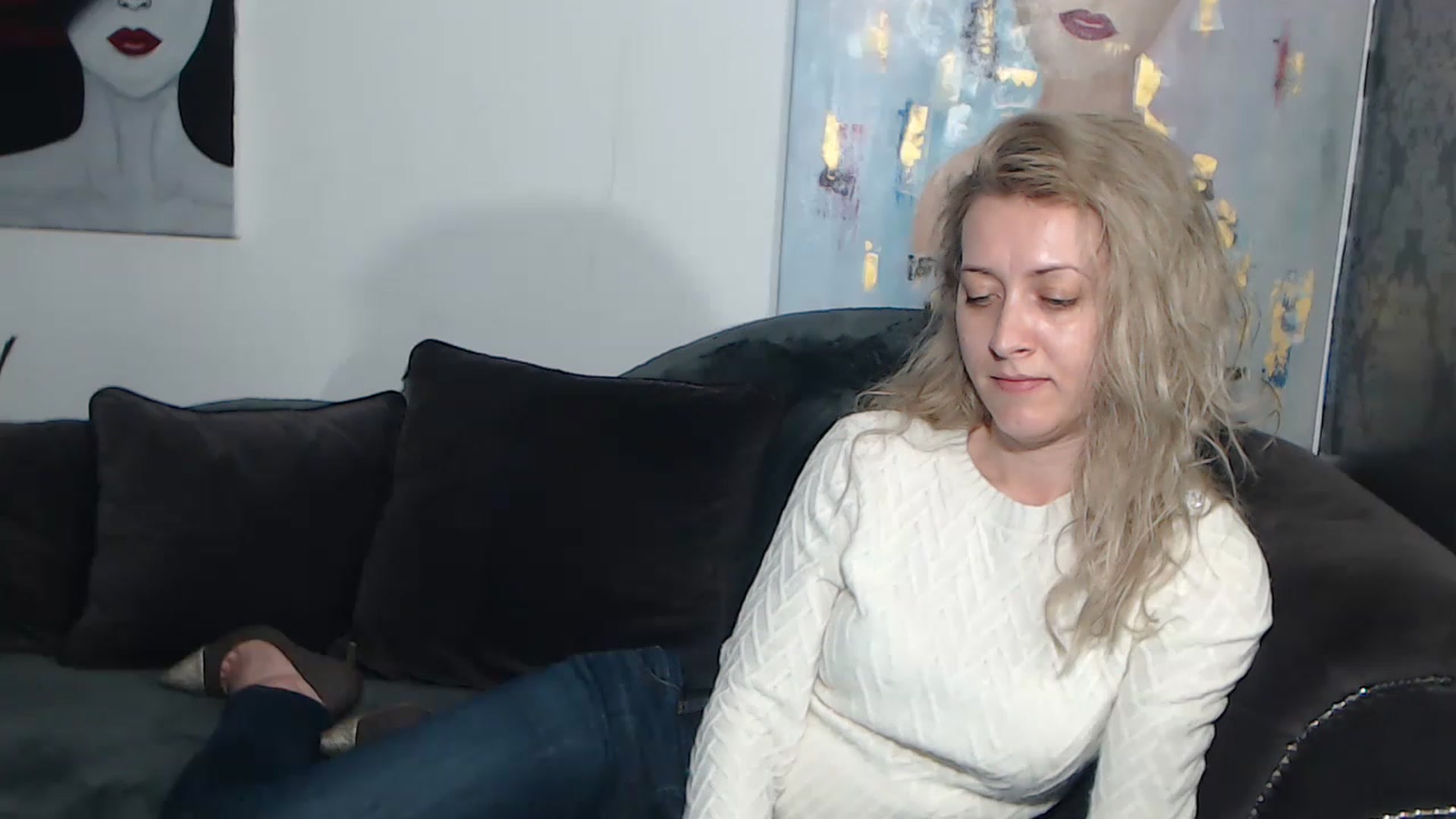 Gallery image thumbnail from RrrBecca's myfreecams stream on, 02/27/2023, 16:50 image 11 of 20