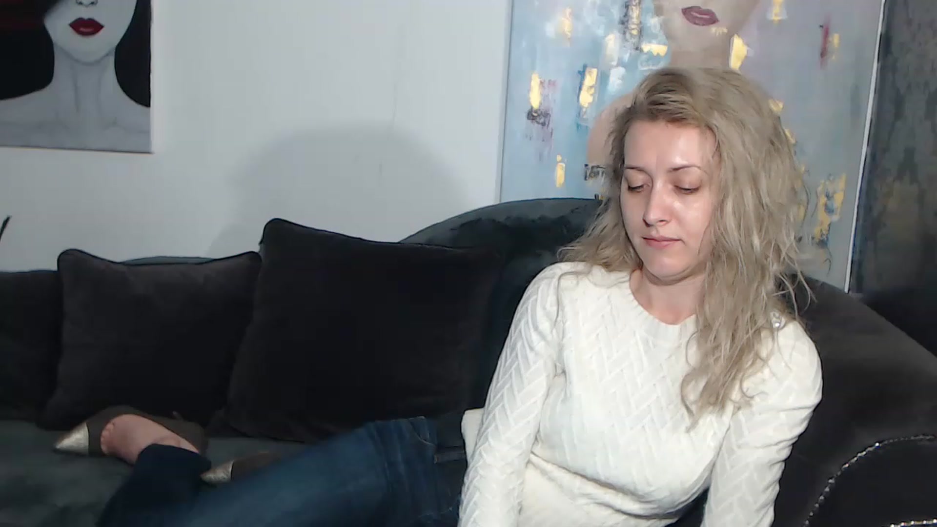 Gallery image thumbnail from RrrBecca's myfreecams stream on, 02/27/2023, 16:50 image 10 of 20
