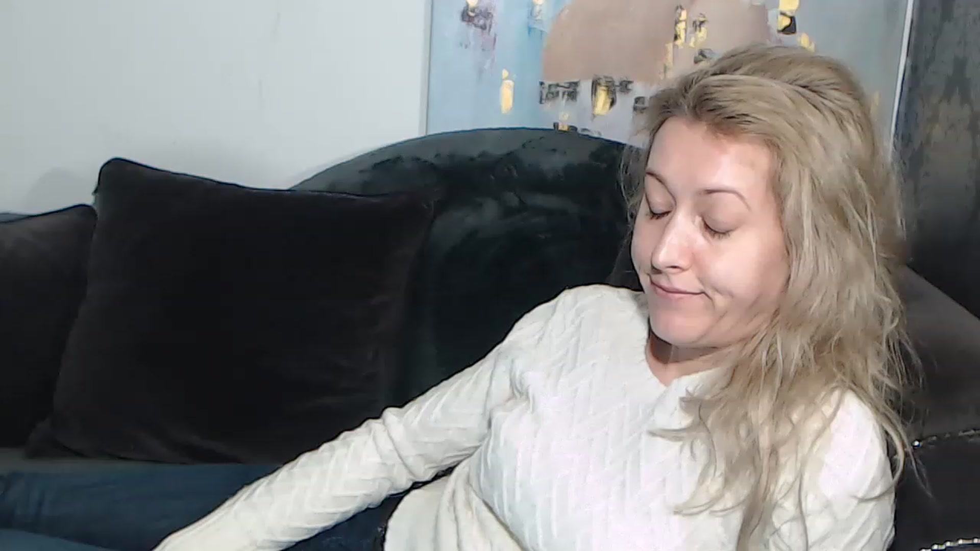 Gallery image thumbnail from RrrBecca's myfreecams stream on, 02/27/2023, 17:42 image 13 of 20