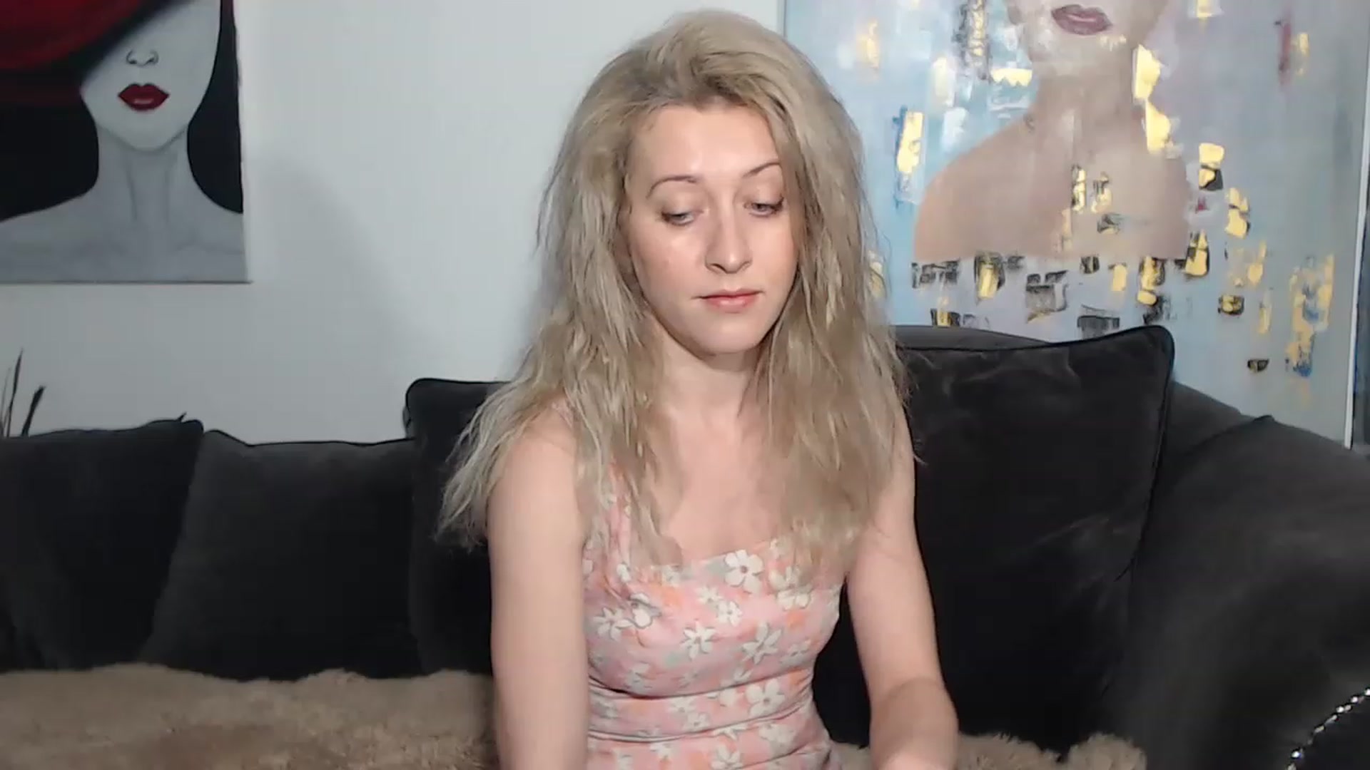 Gallery image thumbnail from RrrBecca's myfreecams stream on, 03/03/2023, 15:21 image 7 of 20