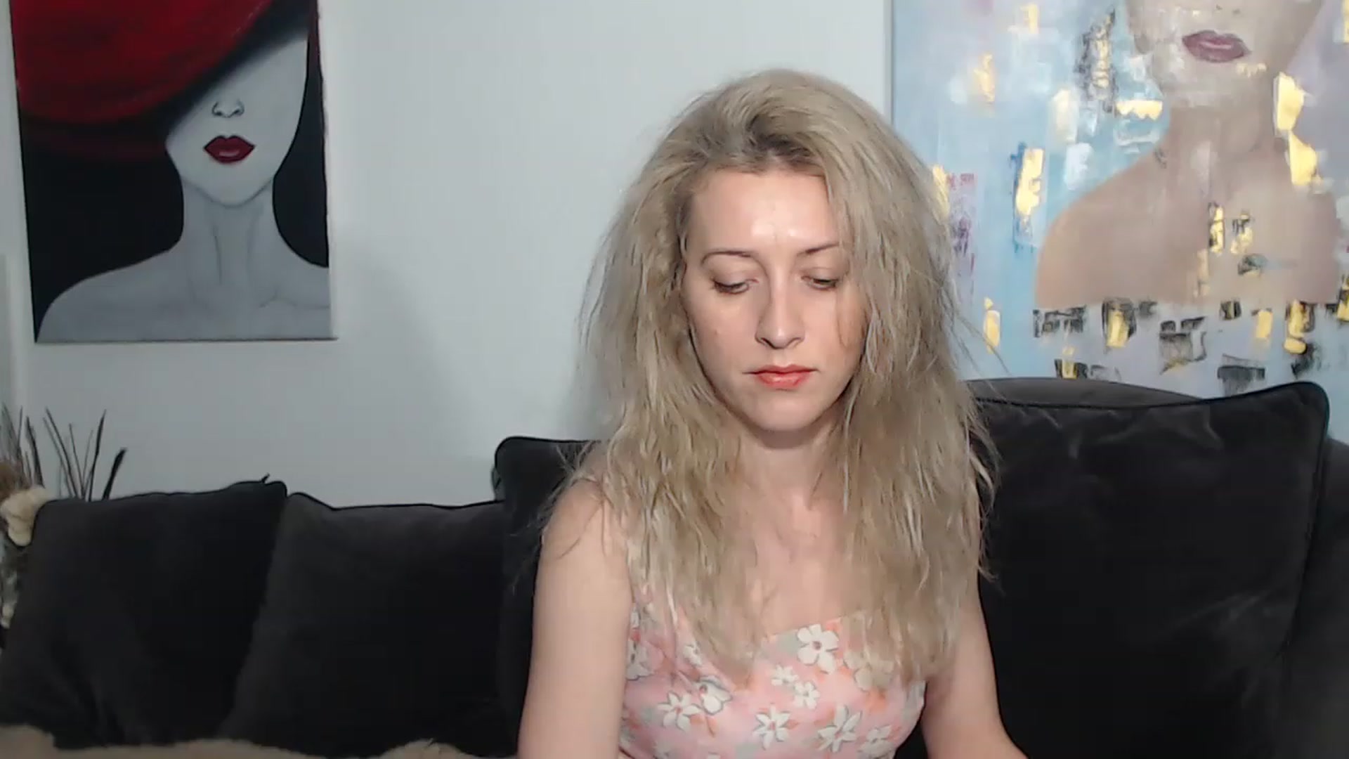 Gallery image thumbnail from RrrBecca's myfreecams stream on, 03/03/2023, 15:21 image 17 of 20