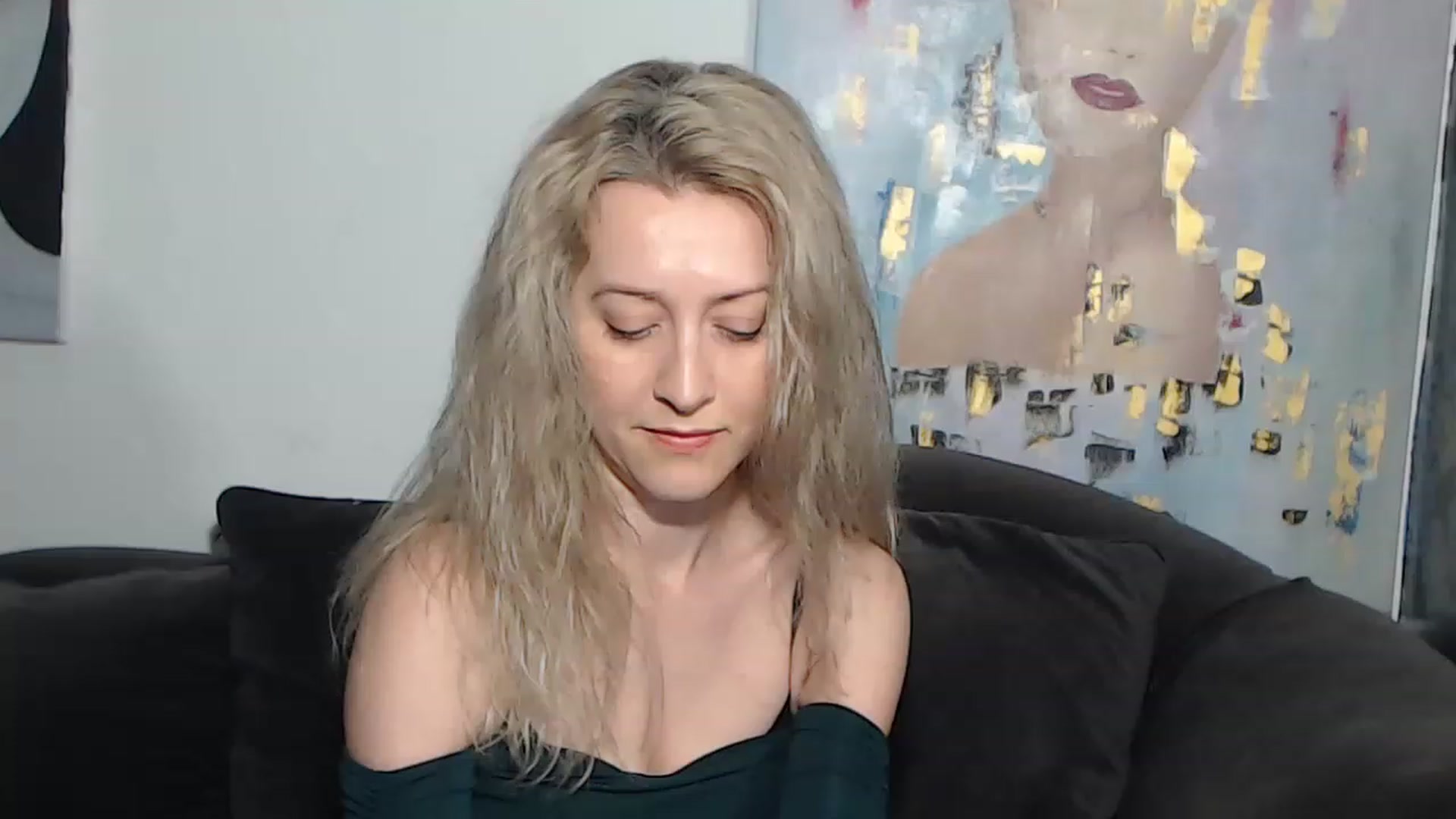 Gallery image thumbnail from RrrBecca's myfreecams stream on, 03/06/2023, 15:49 image 8 of 20