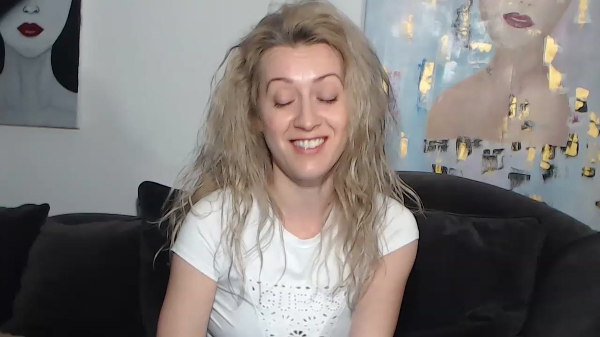 Gallery image thumbnail from RrrBecca's myfreecams stream on, 03/07/2023, 15:38 image 13 of 20