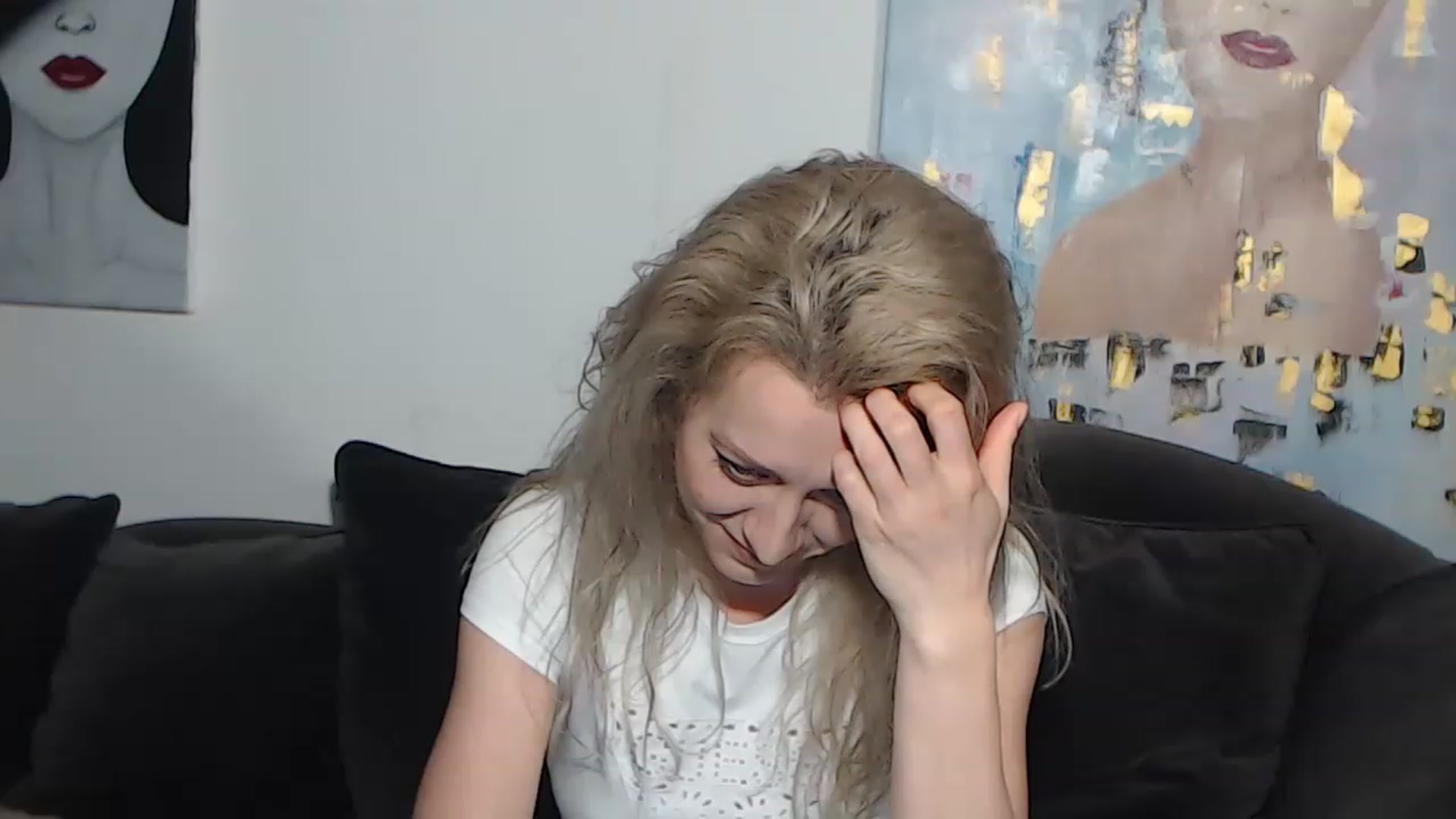 Gallery image thumbnail from RrrBecca's myfreecams stream on, 03/07/2023, 15:38 image 11 of 20