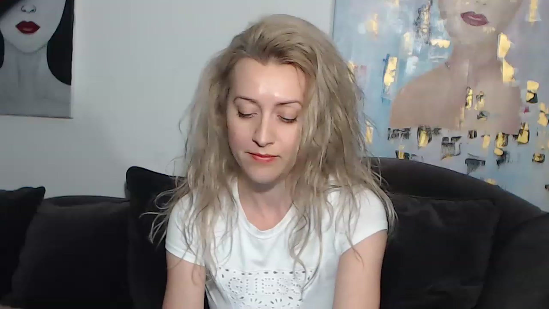 Gallery image thumbnail from RrrBecca's myfreecams stream on, 03/07/2023, 15:38 image 17 of 20