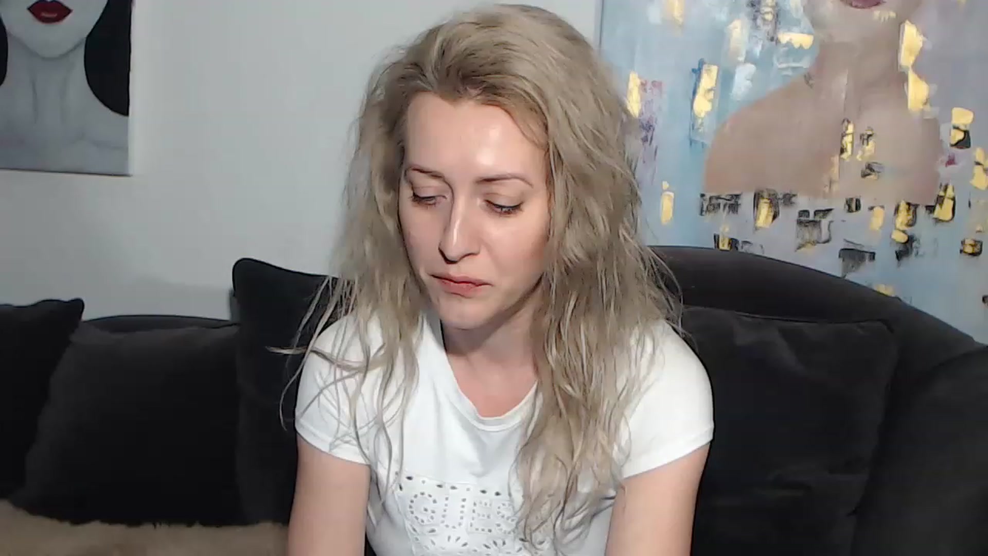 Gallery image thumbnail from RrrBecca's myfreecams stream on, 03/07/2023, 17:12 image 3 of 20