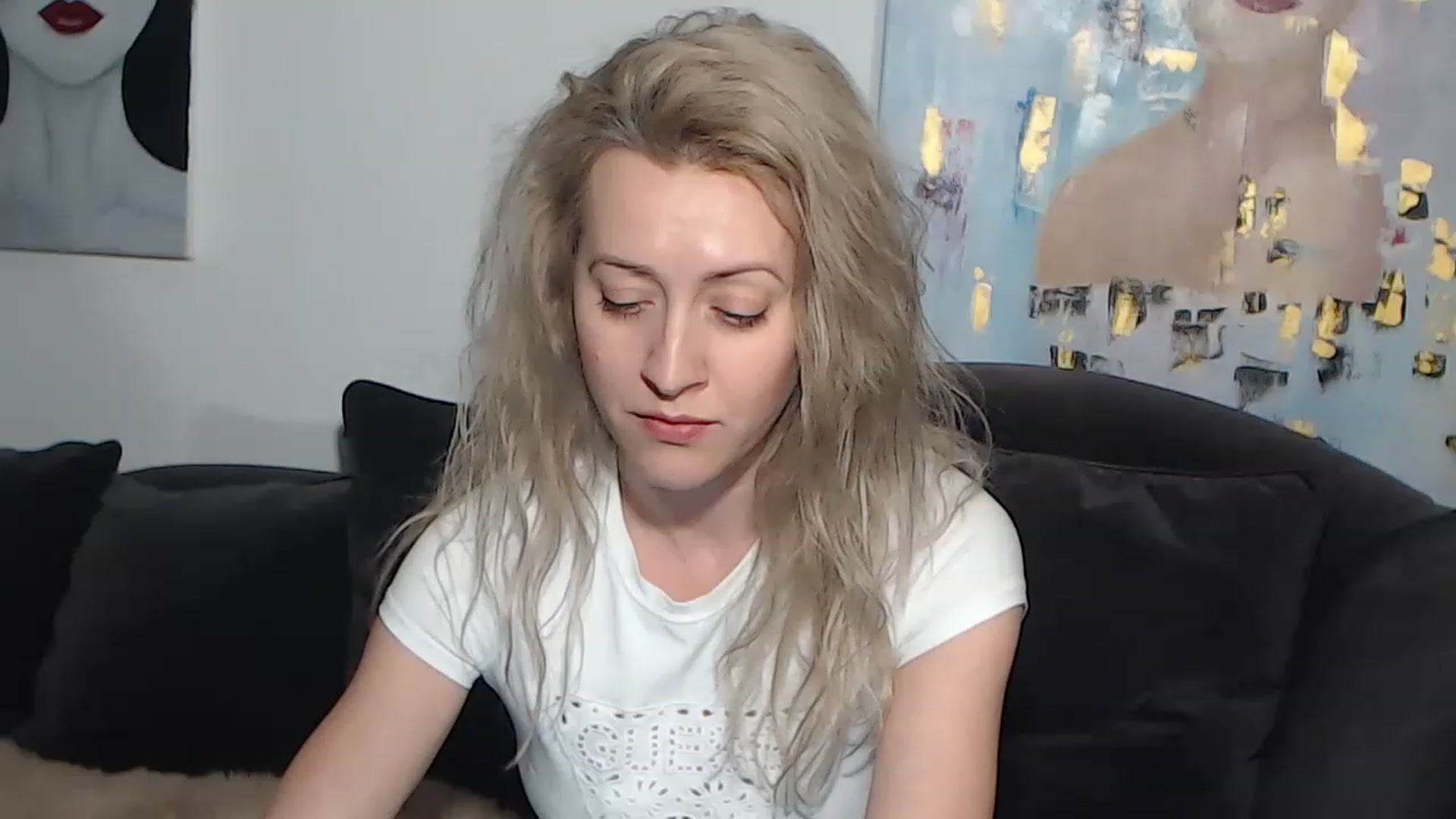 Gallery image thumbnail from RrrBecca's myfreecams stream on, 03/07/2023, 17:12 image 17 of 20