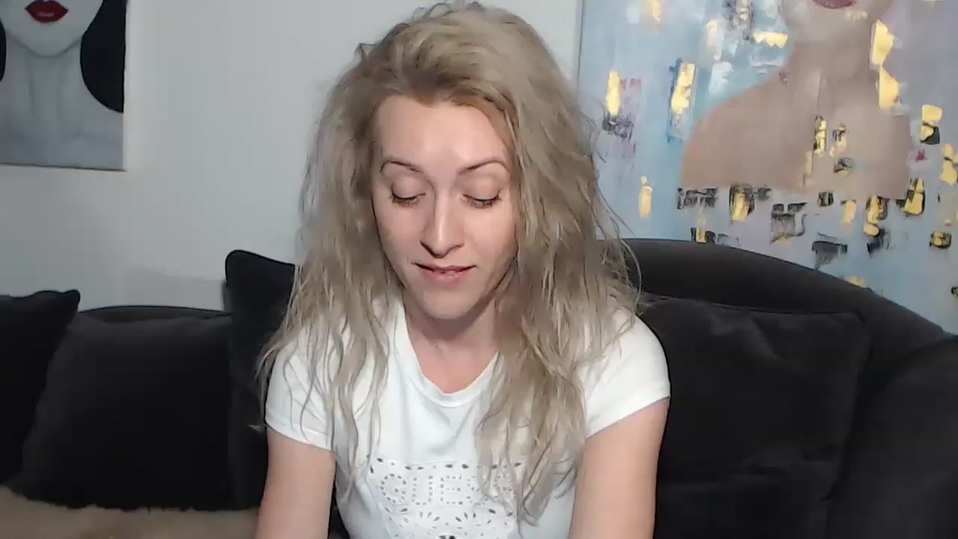 Gallery image thumbnail from RrrBecca's myfreecams stream on, 03/07/2023, 17:12 image 16 of 20