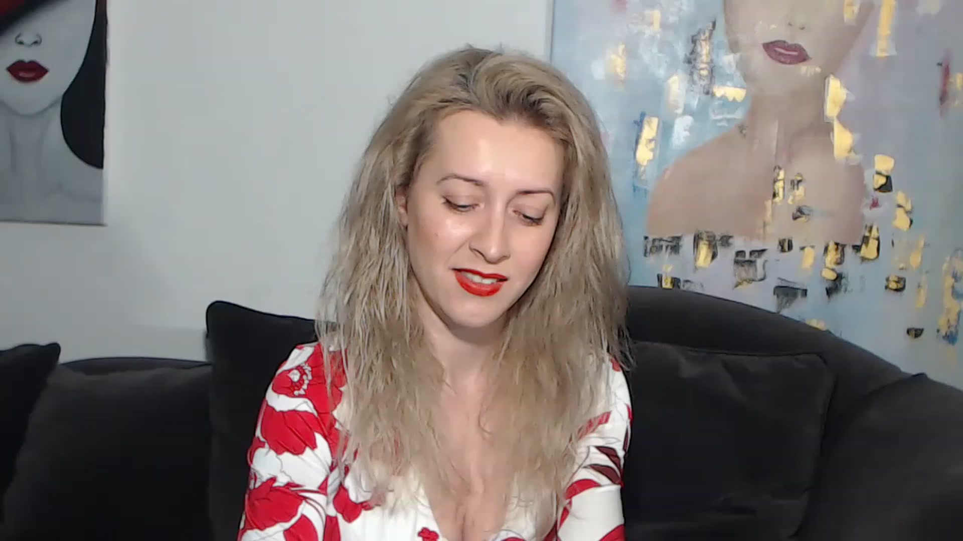 Gallery image thumbnail from RrrBecca's myfreecams stream on, 03/08/2023, 14:20 image 2 of 20