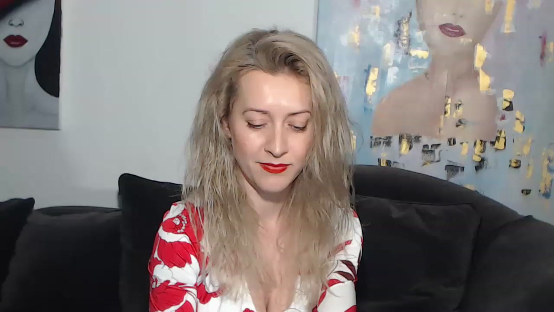 Gallery image thumbnail from RrrBecca's myfreecams stream on, 03/08/2023, 14:20 image 12 of 20