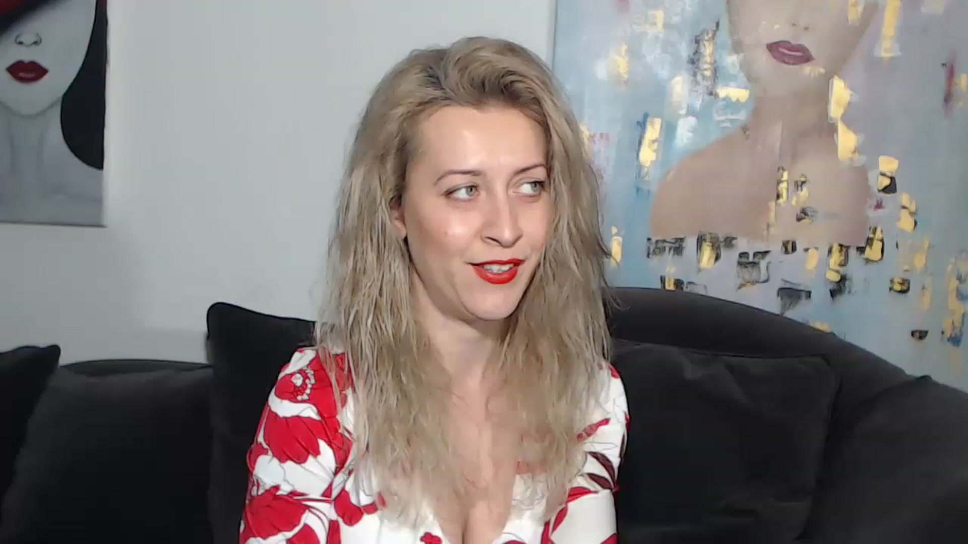 Gallery image thumbnail from RrrBecca's myfreecams stream on, 03/08/2023, 14:20 image 13 of 20