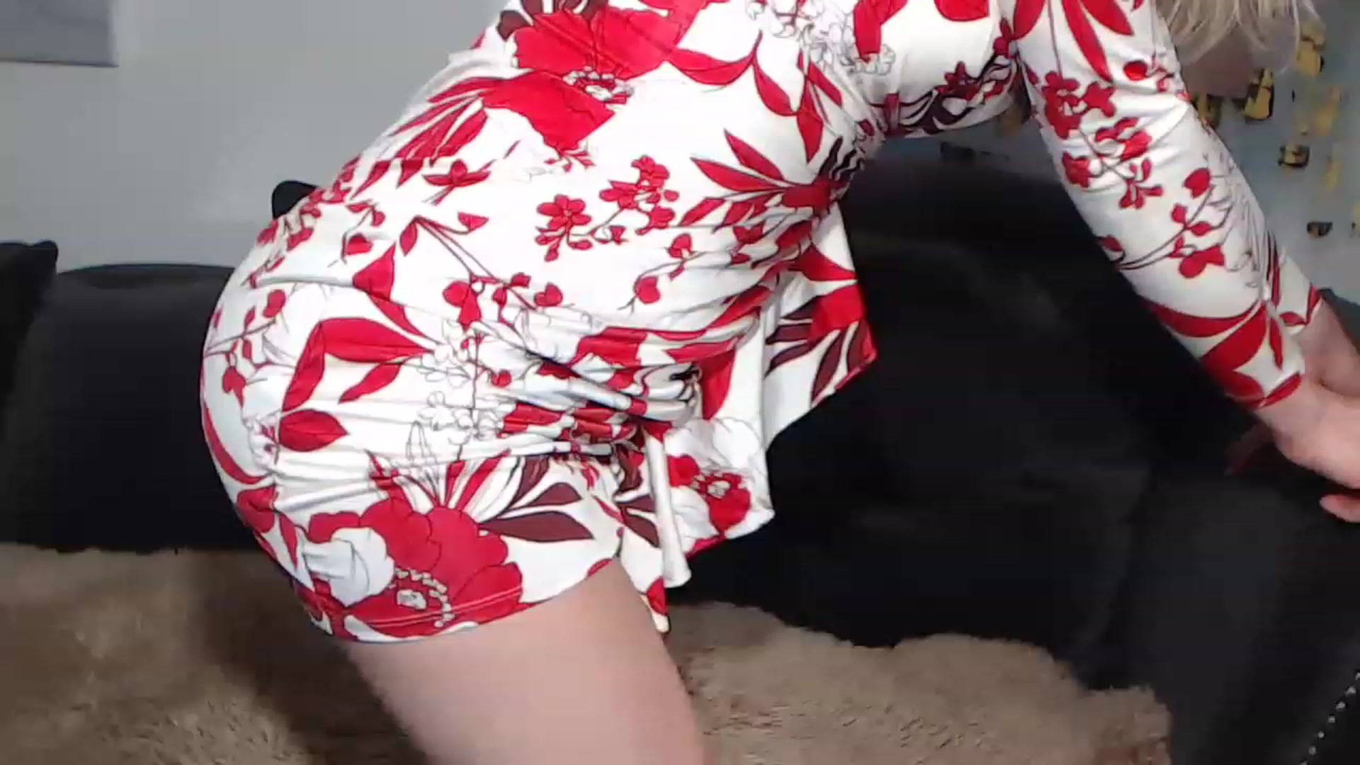Gallery image thumbnail from RrrBecca's myfreecams stream on, 03/08/2023, 16:17 image 3 of 20