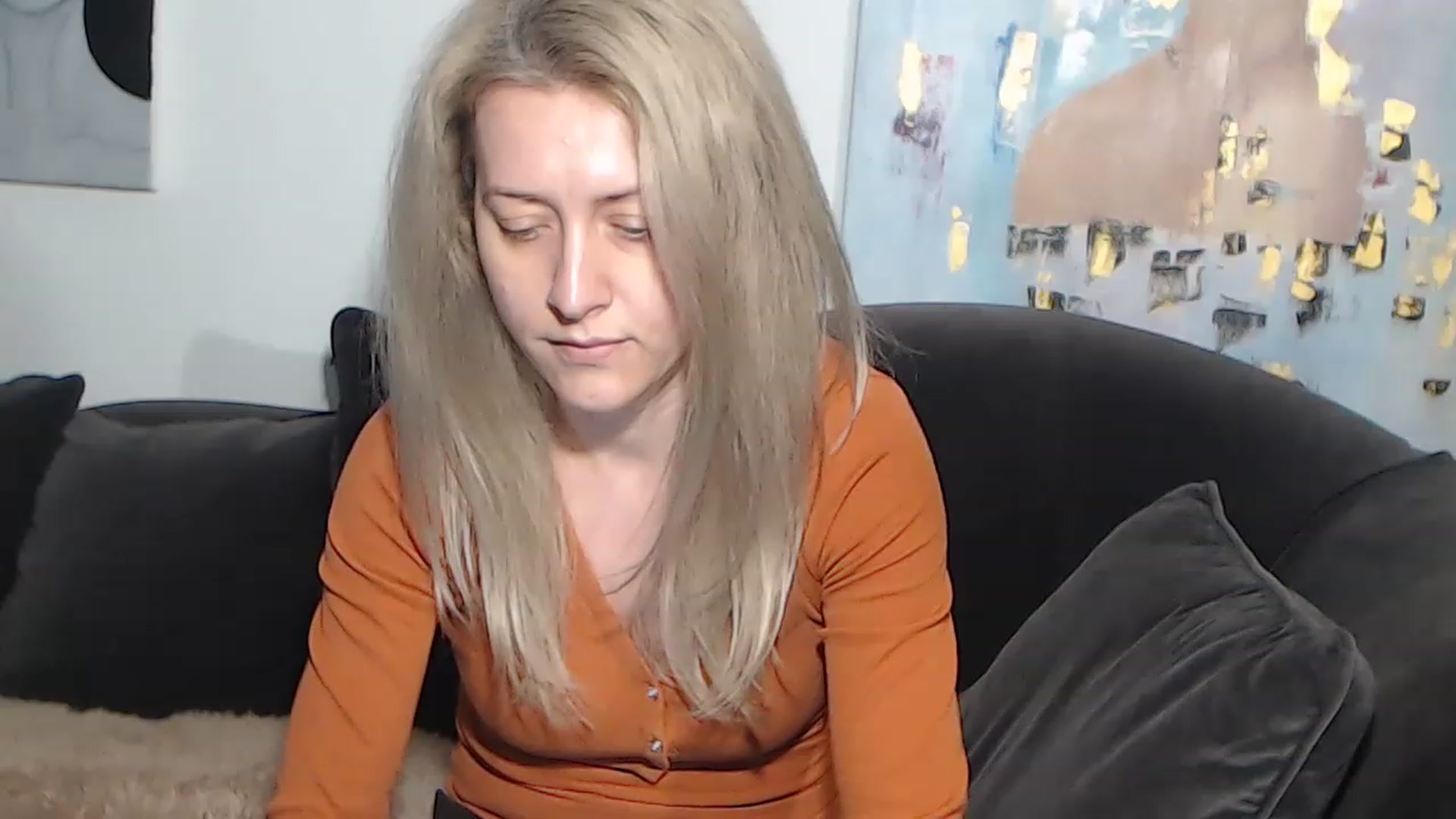 Gallery image thumbnail from RrrBecca's myfreecams stream on, 03/10/2023, 15:58 image 16 of 20