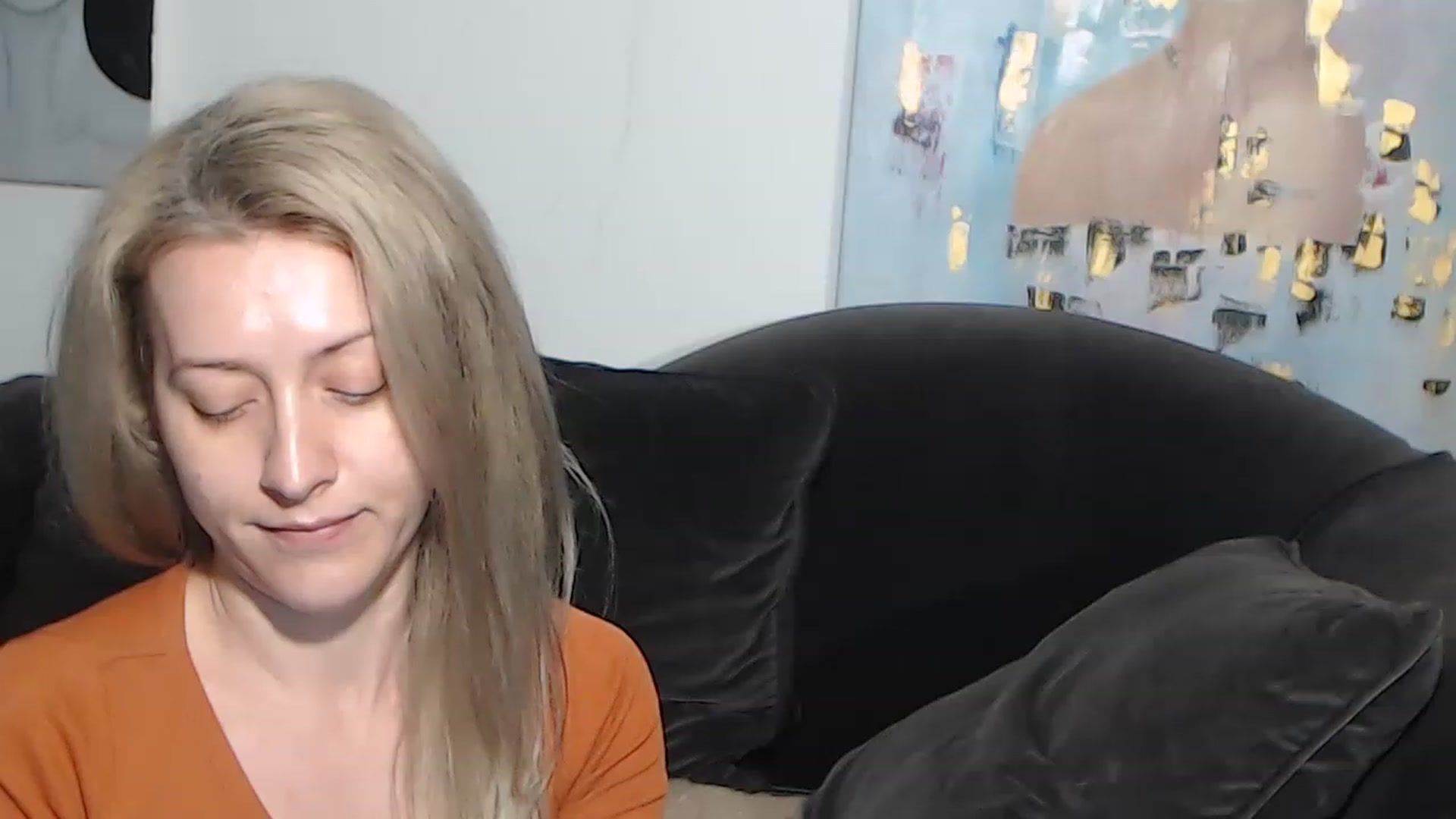 Gallery image thumbnail from RrrBecca's myfreecams stream on, 03/10/2023, 15:58 image 19 of 20
