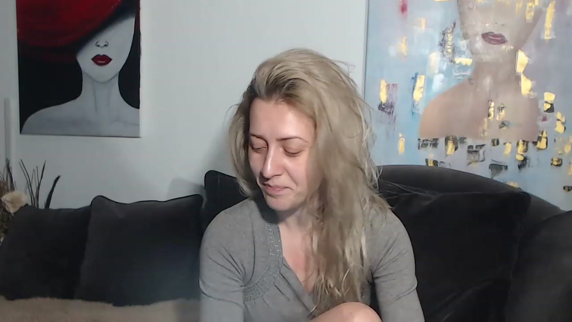 Gallery image thumbnail from RrrBecca's myfreecams stream on, 03/16/2023, 15:54 image 1 of 20
