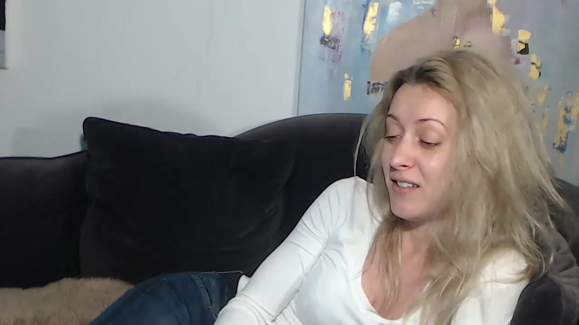 Gallery image thumbnail from RrrBecca's myfreecams stream on, 03/23/2023, 16:18 image 19 of 20