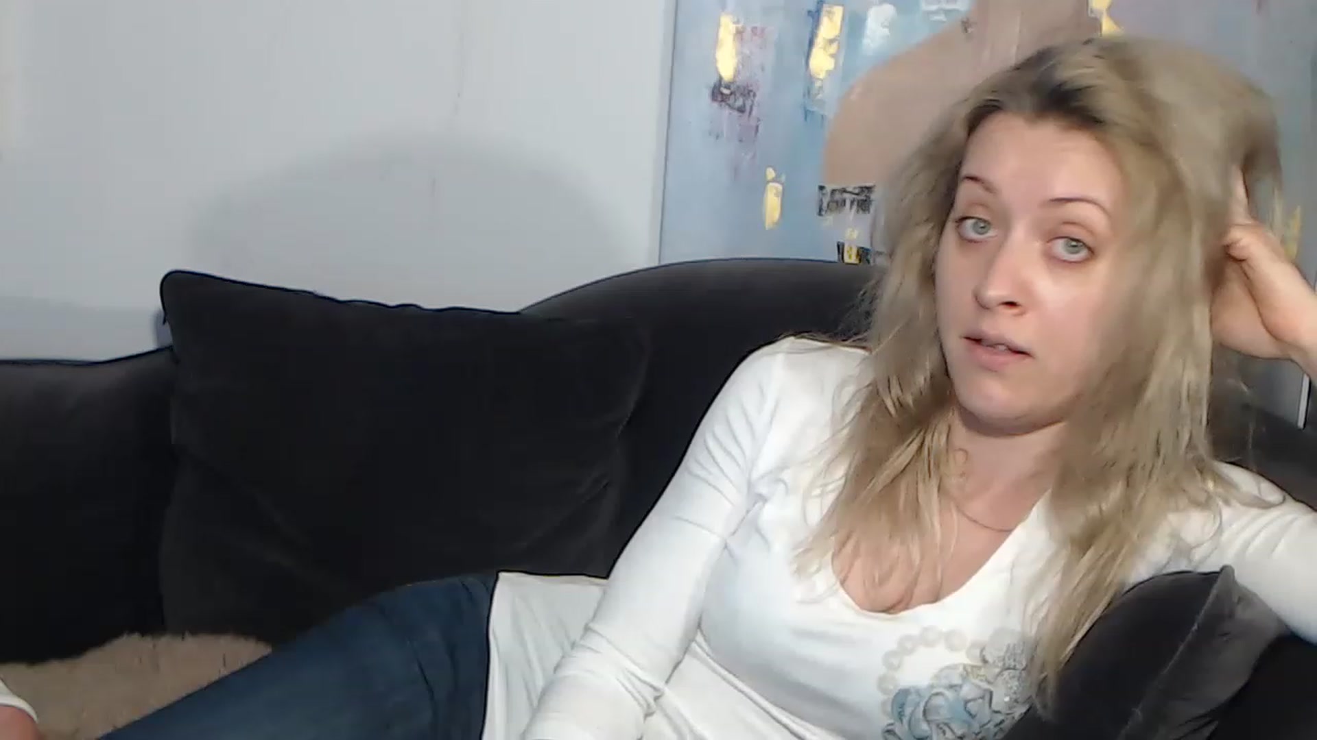 Gallery image thumbnail from RrrBecca's myfreecams stream on, 03/23/2023, 16:18 image 7 of 20