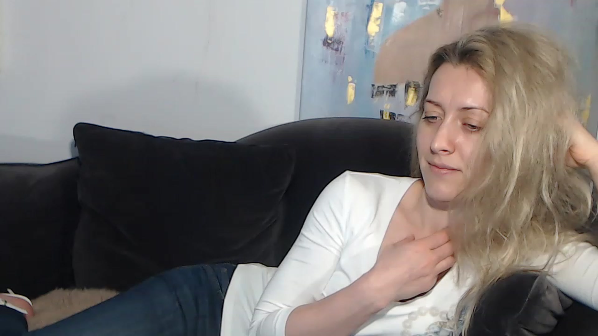 Gallery image thumbnail from RrrBecca's myfreecams stream on, 03/23/2023, 16:18 image 9 of 20