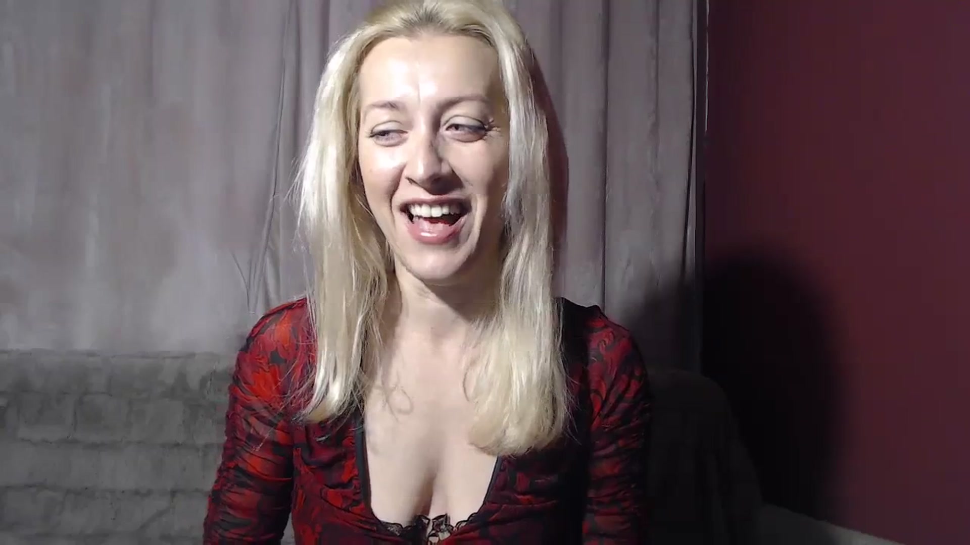 Gallery image thumbnail from RrrBecca's myfreecams stream on, 12/07/2023, 11:44 image 12 of 20