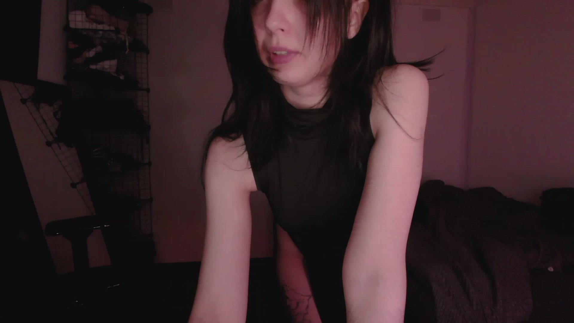Gallery image thumbnail from RtRated's myfreecams stream on, 05/24/2023, 03:29 image 1 of 20